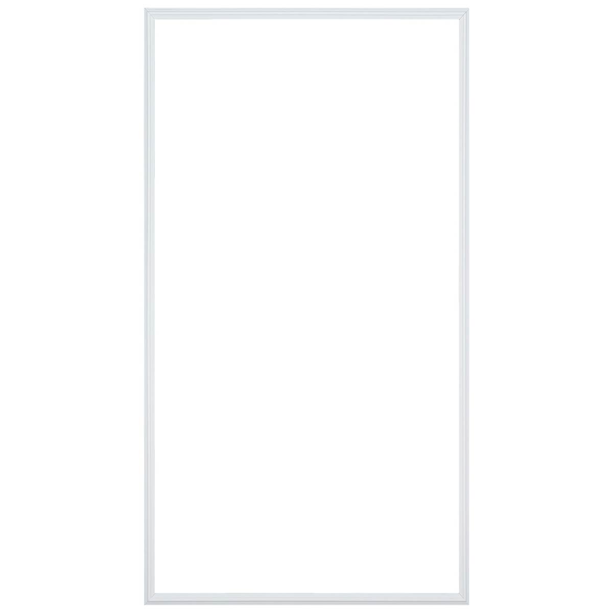 Weiße Zierleiste in gerundetem Profil – Detailansicht der Form